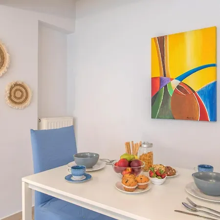Apartment In The Historical Center Of Athens-2